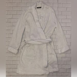 Lauren Ralph lauren off white fluffy bath robe sz s